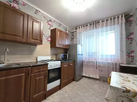 1-к кв. Волгоградская область, Волгоград ул. Янки Купалы, 65 (33.46 м)