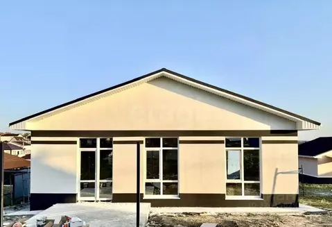 Дом в Крым, Симферопольский район, Родниковское с/пос, с. Новый Мир  ...