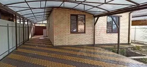 Дом в Ростовская область, Ростов-на-Дону ул. 10-я Залповая (85 м)