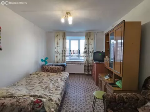 2-комнатная квартира: Чернушка, Красноармейская улица, 84 (48.6 м)