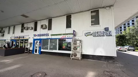 Торговая площадь в Москва Крылатская ул., 33К3 (126 м)