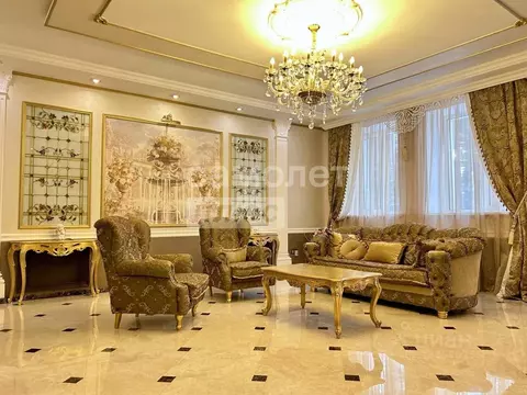 Дом в Самарская область, Красноярский район, Волжский рп  (700 м)