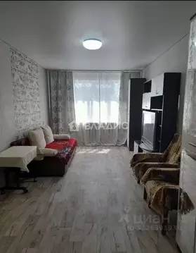 2-к кв. Брянская область, Выгоничи рп ул. Свердлова, 1 (45.9 м)