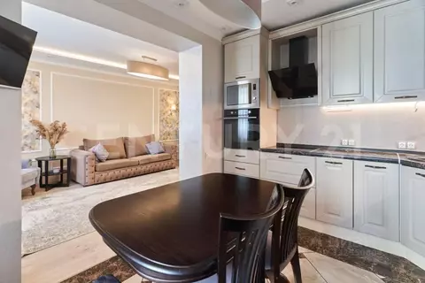 3-к кв. Санкт-Петербург просп. Героев, 26к2 (92.4 м)