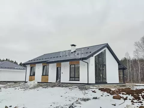 Дом в Свердловская область, Белоярский муниципальный округ, пос. ...