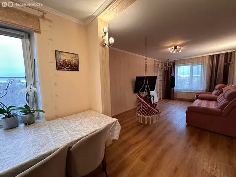 3-комнатная квартира: Санкт-Петербург, улица Лёни Голикова, 52к4 (74.8 ...