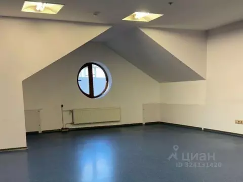 Офис в Москва Космодамианская наб., 52С10 (143 м)
