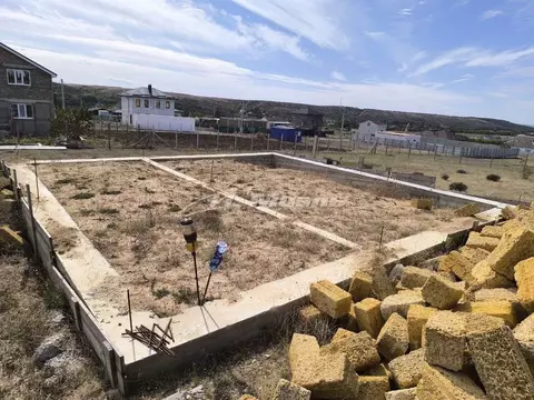 Участок в Крым, Симферопольский район, Пожарское с/пос, с. Водное ул. ...