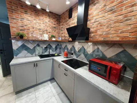 Студия Новосибирская область, Новосибирск ул. Сибревкома, 9 (41.0 м)