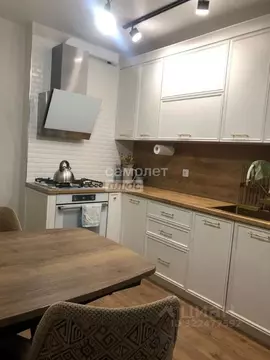 2-к кв. Дагестан, Каспийск ул. Дербентская, 10 (67.0 м)