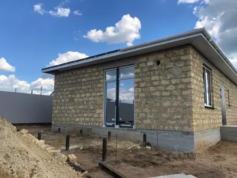 Дом в Крым, Симферопольский район, Добровское с/пос, с. Пионерское ул. ...