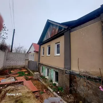 Дом в Волгоградская область, Волгоград Жилгородок мкр, ул. Шебелинская ...