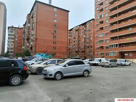 1-к кв. Краснодарский край, Краснодар Музыкальный мкр, ул. Имени ...