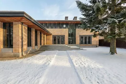 Коттедж в Санкт-Петербург Варваринская ул., 6 (895 м)