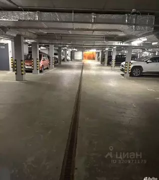 Гараж в Санкт-Петербург Новоколомяжский просп., 17 (16 м)