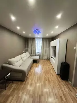 2-к кв. Тюменская область, Тюмень Холодильная ул., 57А (45.0 м)