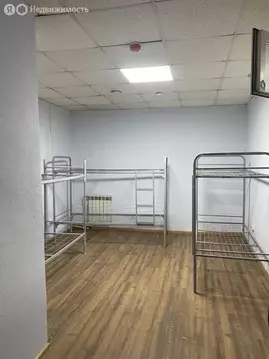 Помещение свободного назначения (905 м)