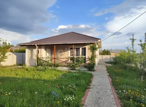 Дом в Крым, Симферопольский район, Добровское с/пос, с. Пионерское ул. ...