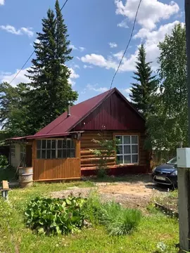 Дом в Красноярский край, Емельяновский район, Мининский сельсовет, ...