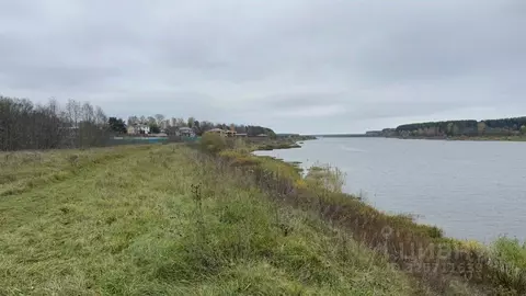 Участок в Тверская область, Калининский муниципальный округ, д. ...