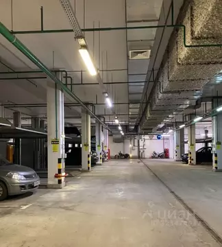 Гараж в Москва Ломоносовский просп., 25к2 (18 м)