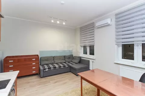 Студия Тюменская область, Тюмень Новгородская ул., 3 (30.0 м)