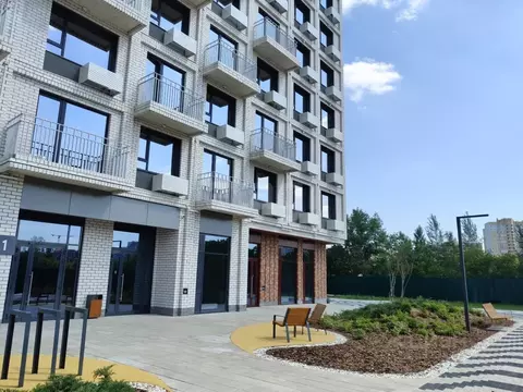 2-к кв. Тюменская область, Тюмень ул. Защитников Отечества, 30 (60.3 ...