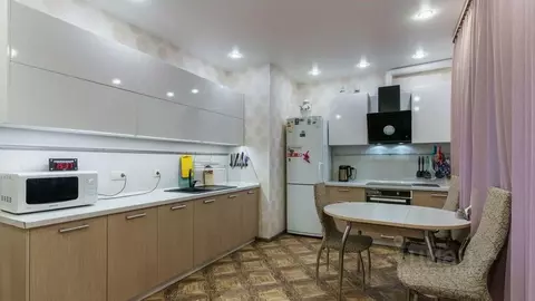 2-к кв. Тюменская область, Тюмень Олимпийская ул., 11 (83.0 м)