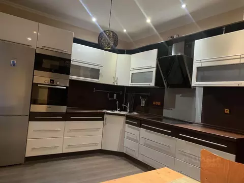 2-к кв. Санкт-Петербург просп. Большевиков, 11к2 (60.0 м)