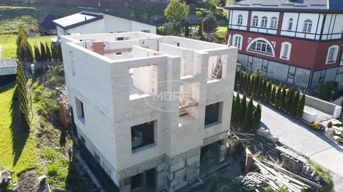 Дом в Калининградская область, Гурьевский муниципальный округ, пос. ...