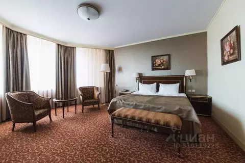 Комната Москва ул. Большая Якиманка, 24 (39.0 м)