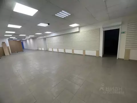 Помещение свободного назначения в Татарстан, Казань ул. Декабристов, ...