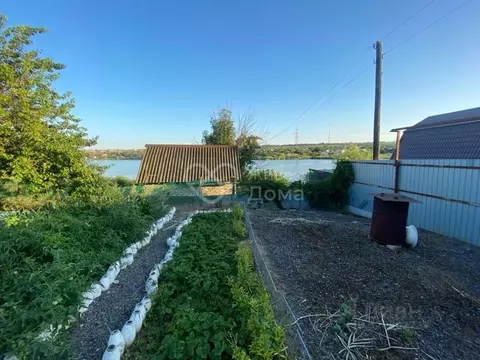 Дом в Волгоградская область, Волгоград Металлург СНТ, 2-й уч, ул. 18-я ...