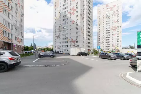 Гараж в Тюменская область, Тюмень Таврическая ул., 9Бс2 (13 м)