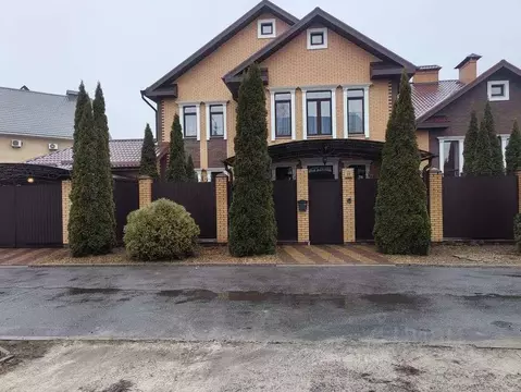 Коттедж в Белгородская область, Старый Оскол ул. Сталеваров (438 м)