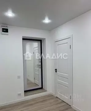 3-к кв. Бурятия, Улан-Удэ ул. Шумяцкого, 16А (66.7 м)