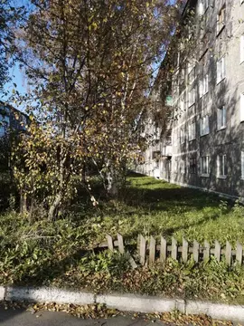 2-к кв. Свердловская область, Первоуральск ул. Ватутина, 77А (45.4 м)