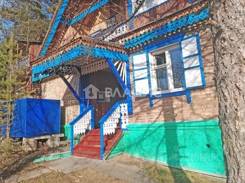 Дом в Красноярский край, Емельяновский район, с. Еловое Школьная ул., ...