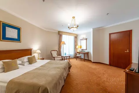 Комната Санкт-Петербург 6-я Советская ул., 12 (50.0 м)