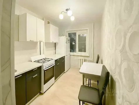 3-к кв. Ярославская область, Ярославль просп. Фрунзе, 55/33 (60.2 м)