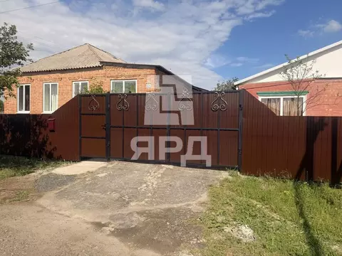 Дом в Ростовская область, Матвеево-Курганский район, Ряженское с/пос, ...