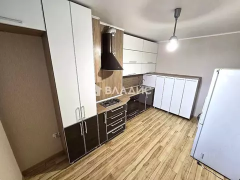 2-к кв. Краснодарский край, Ейск ул. Энгельса, 21/1 (56.8 м)