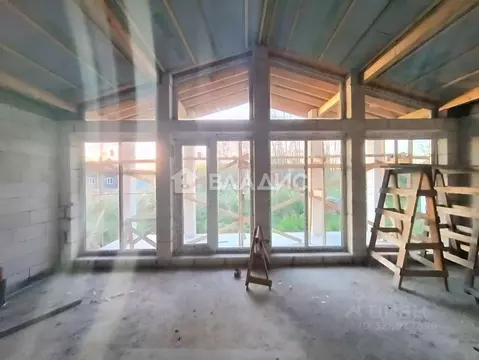 Дом в Ленинградская область, Кировский район, Синявинское городское ...