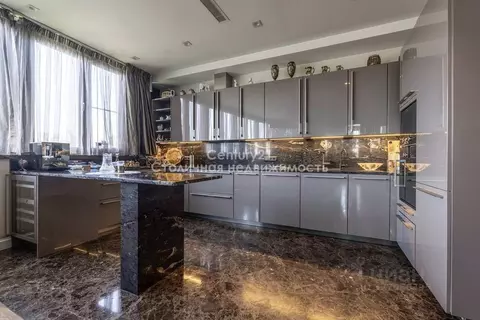 4-к кв. Москва ул. Кутузова, 11К4 (187.5 м)