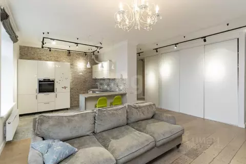 4-к кв. Тюменская область, Тюмень ул. Раушана Абдуллина, 3 (102.5 м)