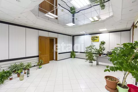 Офис в Тюменская область, Тюмень ул. Республики, 211А (20 м)