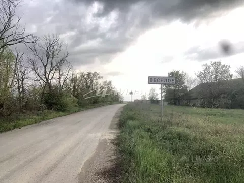 Участок в Крым, Симферопольский район, Перовское с/пос, с. Веселое ул. ...