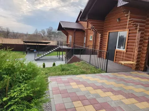 Дом в Белгородская область, Белгородский район, Тавровское с/пос, с. ...