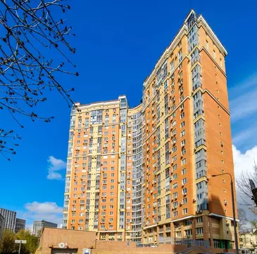 Продается 3-комнатная квартира