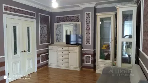 3-к кв. Омская область, Омск ул. 70 лет Октября, 13/3 (79.1 м)